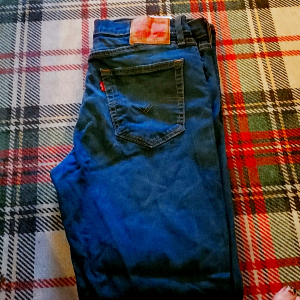 541 athletic fit levi jeans 33x34